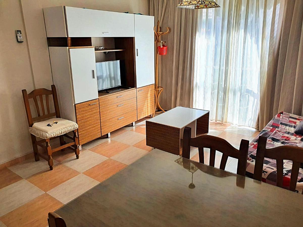 Apartamento Un Dormitorio En Benidorm Dış mekan fotoğraf